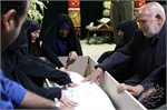 دیدار خانواده شهید عزت الله رضاعلی با پیکر فرزندشان پس از ۳۰ سال+ تصاویر