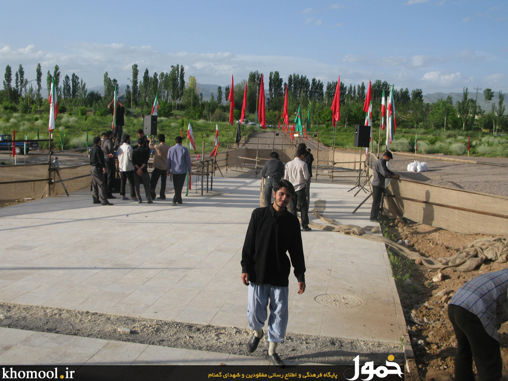 تشییع و خاکسپاری شهدای گمنام زنجان