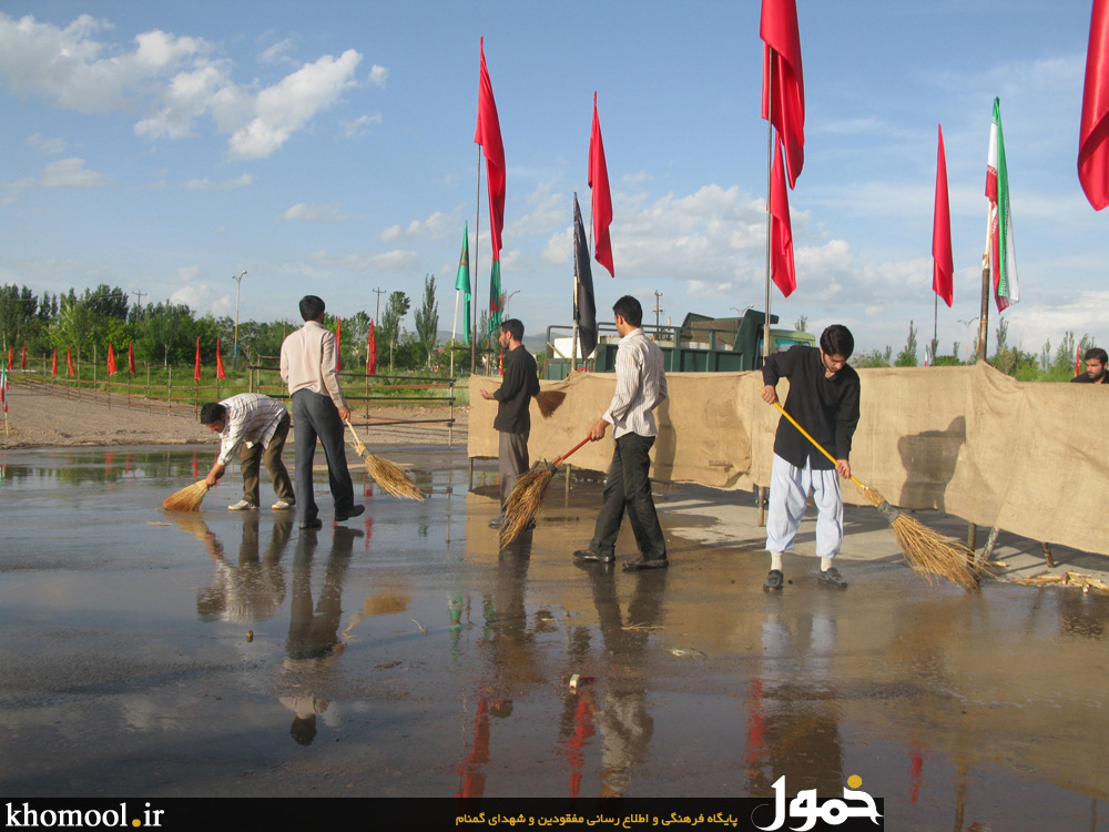 تشییع و خاکسپاری شهدای گمنام زنجان