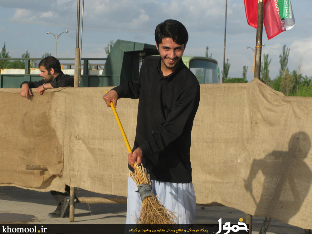 تشییع و خاکسپاری شهدای گمنام زنجان