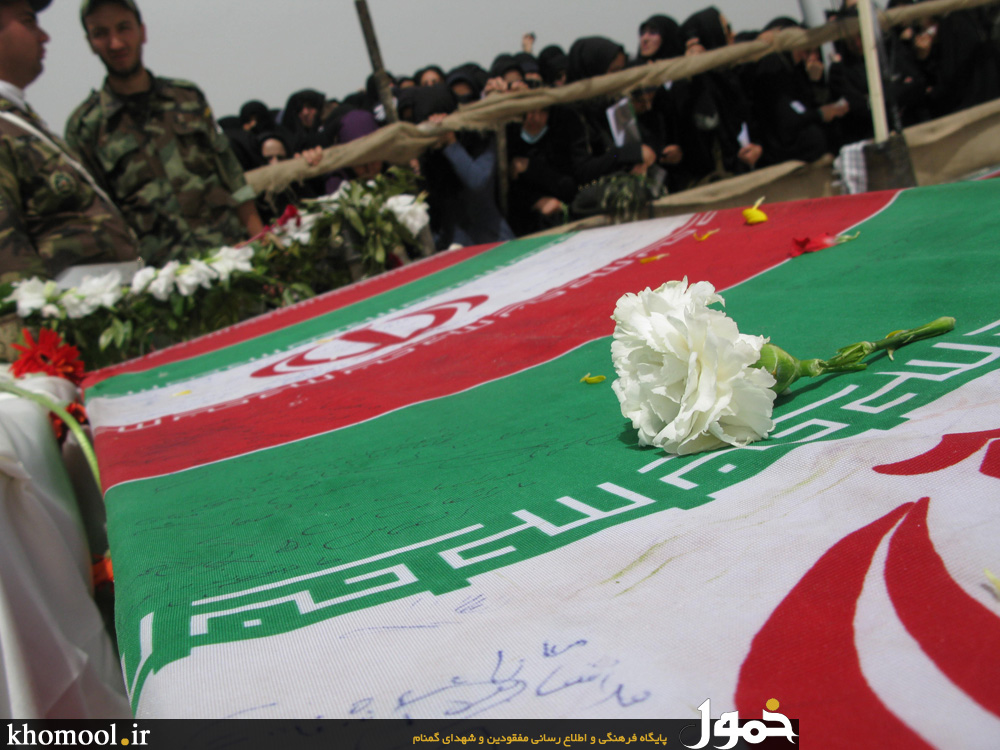 تشییع و خاکسپاری شهدای گمنام زنجان