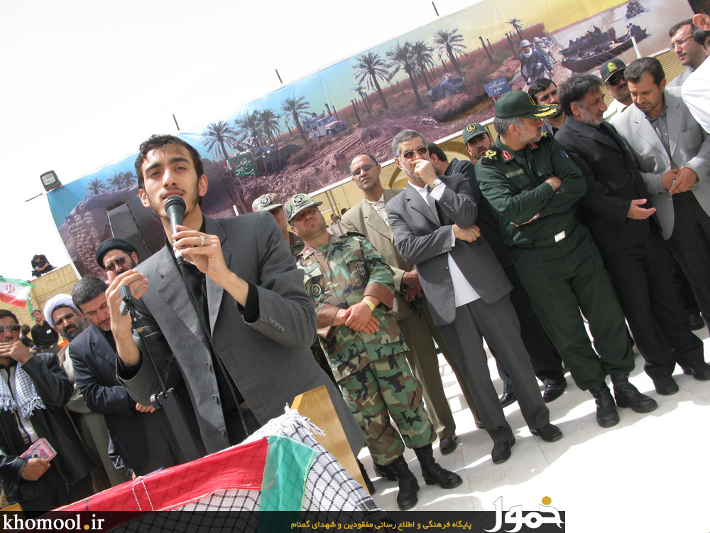 تشییع و خاکسپاری شهدای گمنام زنجان