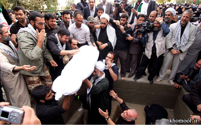 تشییع و خاکسپاری شهدای گمنام دانشگاه تربیت مدرس