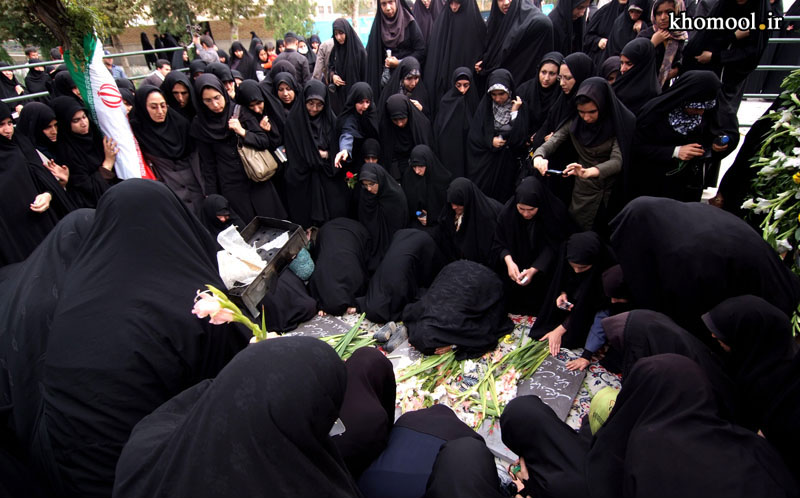 تشییع و خاکسپاری شهدای گمنام دانشگاه تربیت مدرس