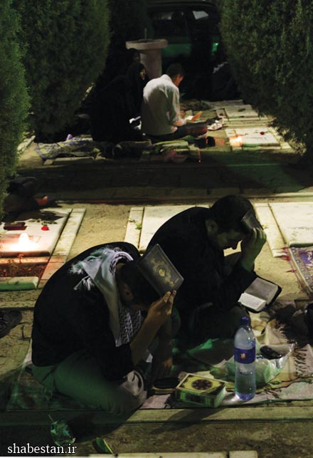 شب قدر در بهشت زهرا