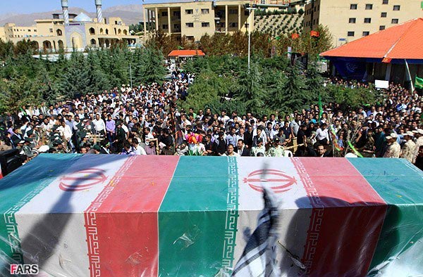 تشییع و خاکسپاری در دانشگاه ازاد واحد رودهن