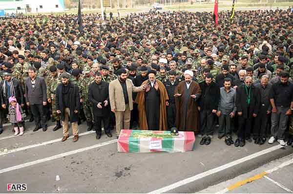 تشییع پیکر شهید گمنام در یگان‌ ویژه پاسداران ناجا