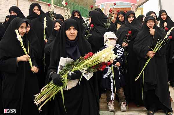 تشییع پیکر شهید گمنام در یگان‌ ویژه پاسداران ناجا