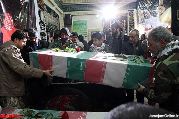 تشییع پیکر پاک شهدای گمنام دفاع مقدس در گلبهار مشهد