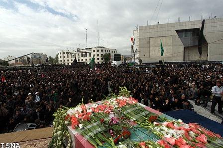 تشییع دو شهید گمنام درمشهد مقدس