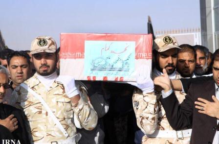 تشییع و خاکسپاری شهیدگمنام در دانشگاه علوم پزشکی کرمان