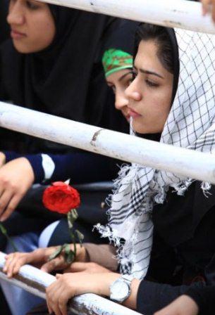 تشییع و خاکسپاری شهیدگمنام در دانشگاه علوم پزشکی کرمان