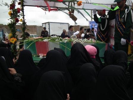 تشییع و خاکسپاری شهدای گمنام در مشگین شهر و نمین