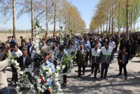 تشییع و خاکسپاری دو شهید گمنام دردانشگاه علوم پزشکی ارومیه