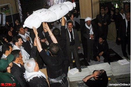 تشییع و خاکسپاری دو شهید گمنام در دانشگاه آزاد اسلامی تبریز