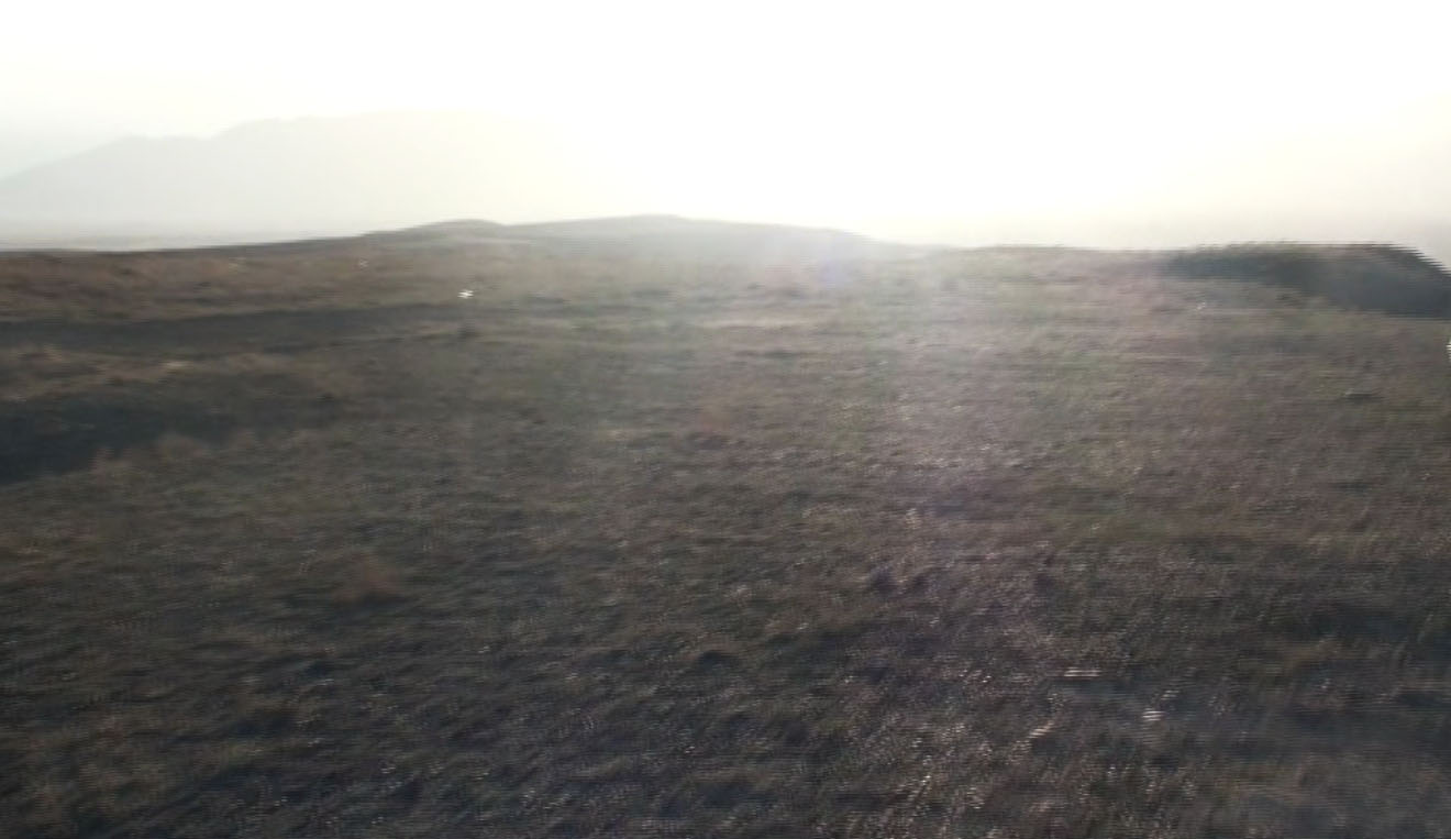 زمین بایر محل خاکسپاری شهدای گمنام شهرستان خوی