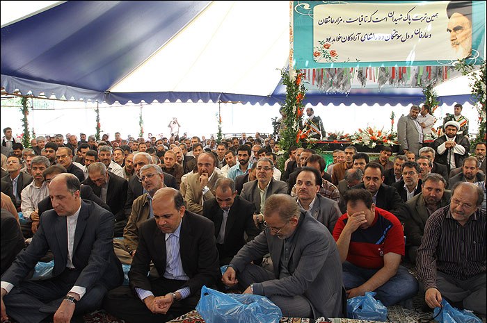 دومین سالگرد خاکسپاری شهدای گمنام در وزارت نفت