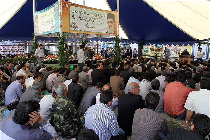 دومین سالگرد خاکسپاری شهدای گمنام در وزارت نفت