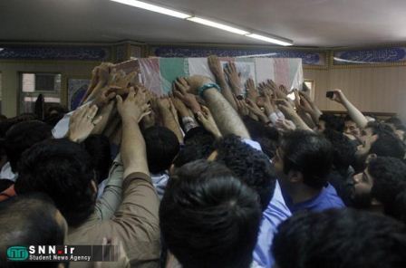 تشییع پیکر شهید گمنام دفاع مقدس در دانشگاه امیرکبیر