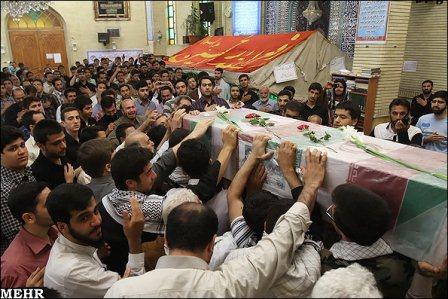 تشییع شهید دوران دفاع مقدس در مسجد جامع ابوذر