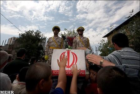 تشییع وخاکسپاری پیکر پاک سه شهید گمنام در شهرستان آذرشهر