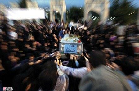 تشییع وخاکسپاری شهدای دفاع مقدس در شهر همدان