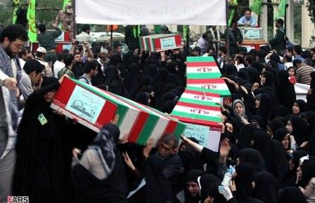 تشییع وخاکسپاری شهدای دفاع مقدس در شهر همدان