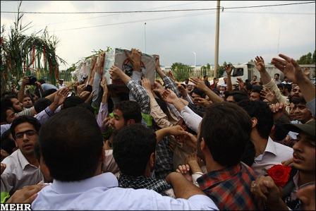 تشییع وخاکسپاری دوشهید گمنام در دانشگاه شهید عباسپور