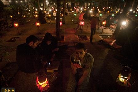 شب نوزدهم رمضان در جوار مزار شهدای گمنام بهشت زهرا (س)