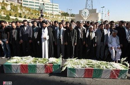 تشییع وخاکسپاری شهیدان  گمنام در دانشگاه آزاد اسلامی واحدعلوم و تحقیقات