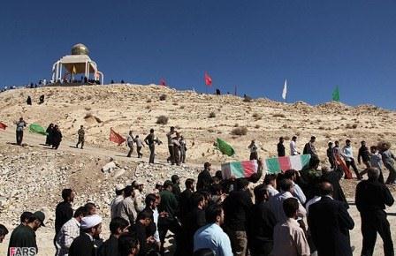 تشییع و خاکسپاری شهیدان گمنام دفاع مقدس در استان ایلام