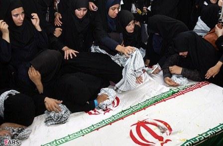 مراسم تبادل پیکرهای جنگ تحمیلی در شلمچه