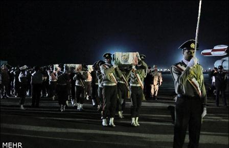 تشییع شهدا در حرم رضوی