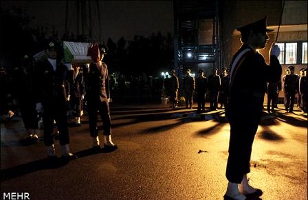 شب وداع با شهدای هشت سال دفاع مقدس