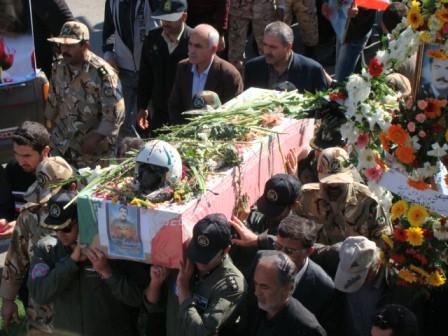 تشییع پیکر مطهر سرلشکر خلبان شهید خالد حیدری در مهاباد