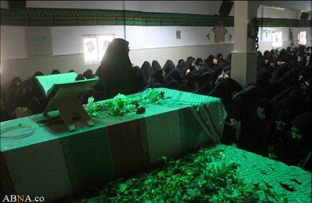 تشییع پیکر دو شهید گمنام دفاع مقدس در دانشگاه آزاد پردیسان