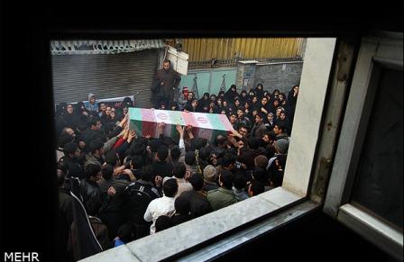 تشییع پیکر شهید دفاع مقدس محمود مهاجر