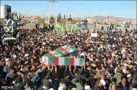 تشییع شهدای گمنام در درمیان بجنورد