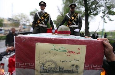 تشییع شهید حاج احمد صداقت و پنج شهید گمنام در اصفهان