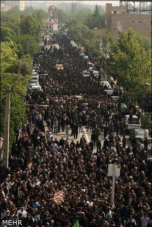 تشییع و خاکسپاری شهدای گمنام در شهرک کیانشهر تهران