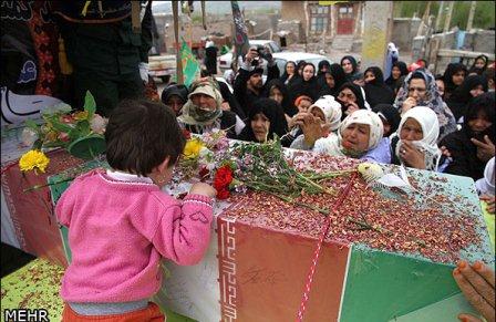 تشییع و خاکسپاری شهدای گمنام در استان اردبیل