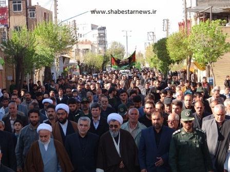 تشییع و خاکسپاری3شهید گمنام در شبستر