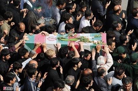 تشییع و خاکسپاری در دانشگاه آزاد قزوین