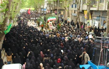 تشییع و خاکسپاری شهدای گمنام در دانشگاه آزاد لاهیجان