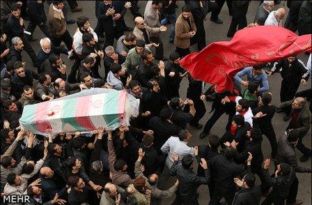 تشییع و خاکسپاری شهدای گمنام در دانشگاه آزاد لاهیجان