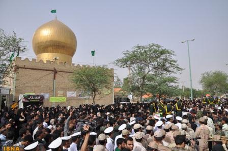 تشییع و خاکسپاری شهدای گمنام در دانشگاه آزاد آبادان