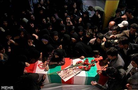 تشییع و خاکسپاری شهدای گمنام در شهر جوین