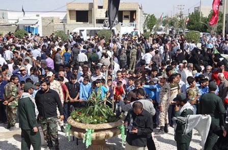 تشییع و خاکسپاری شهدای گمنام در اهرم تنگستان