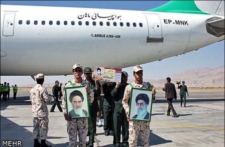 استقبال و تشییع شهدای گمنام در شهر کرمان