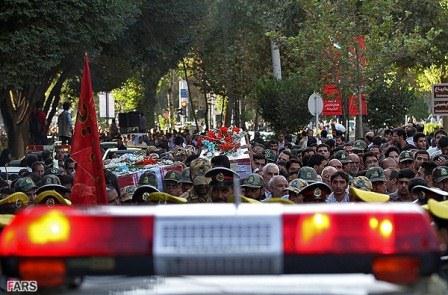 مراسم تشییع شهدای گمنام در شهر اصفهان